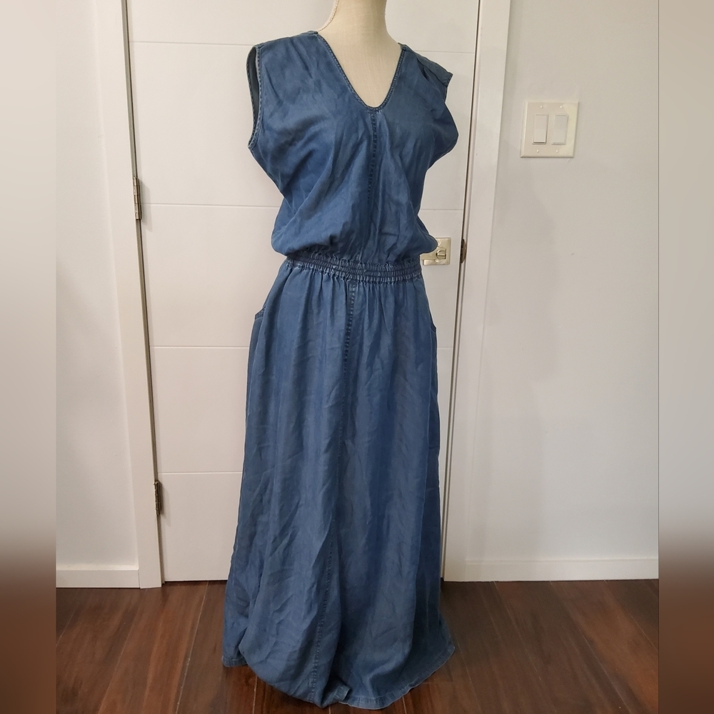 Morgan de TOI Sleeveless Maxi Dress Size M